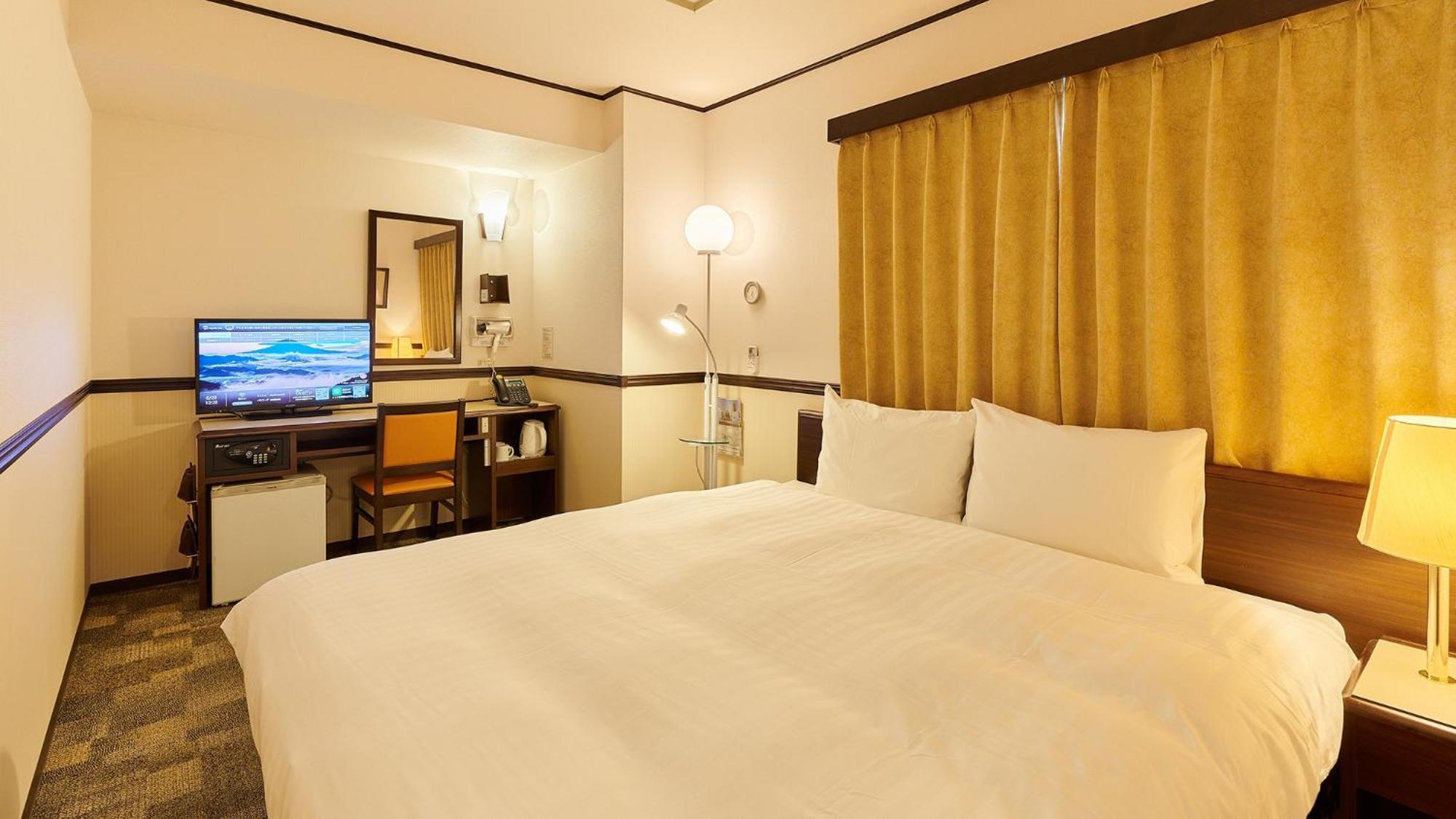 Toyoko Inn Fukuyama-Eki Shinkansen Minami-Guchi Стая снимка